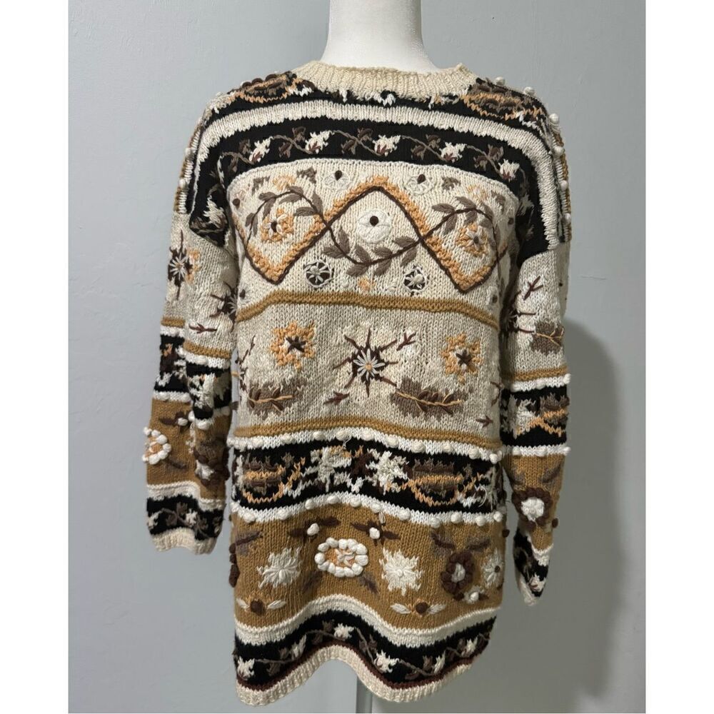 Jennifer Reed fall sweater knitted by hand M